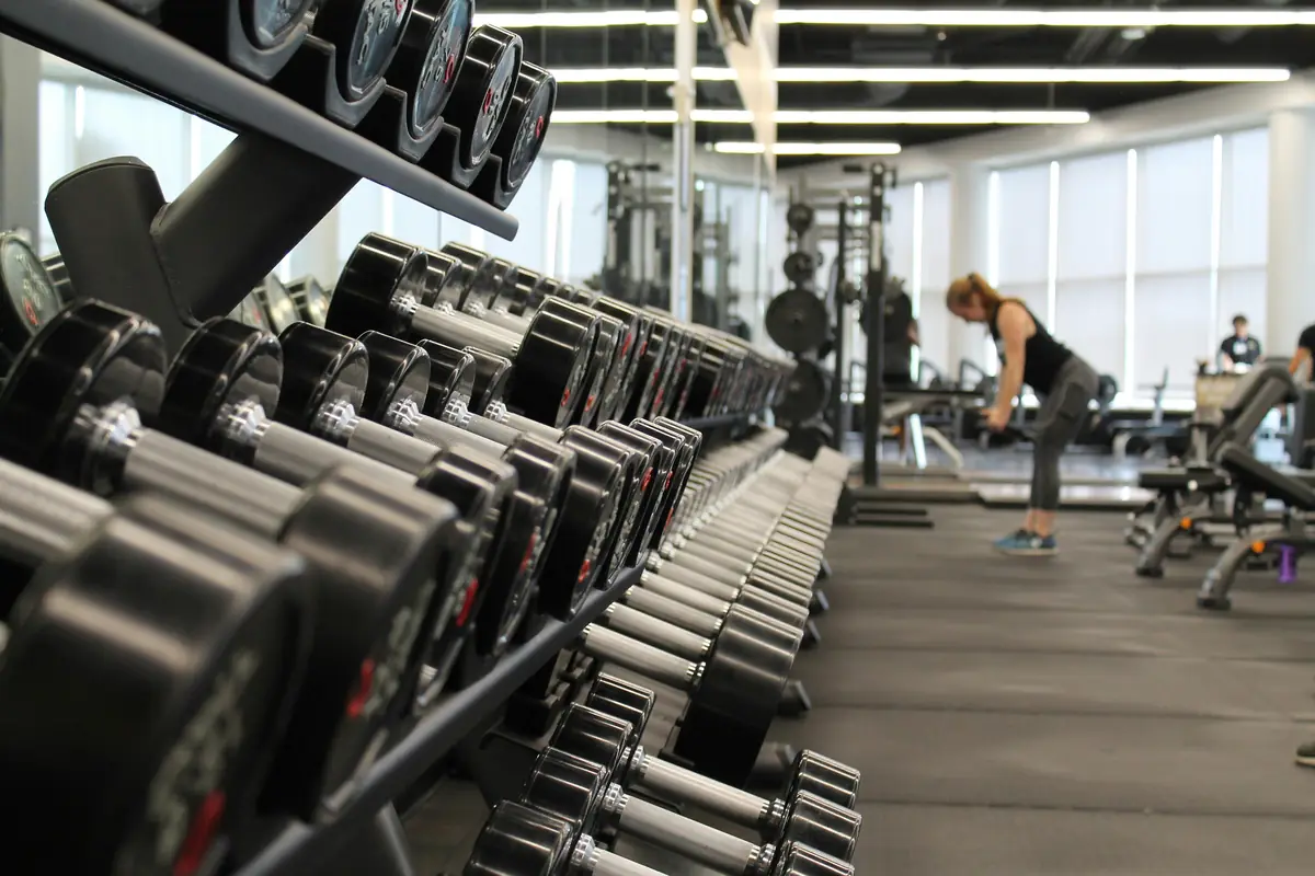 Тренировки в зале с программой, техникой и прогрессом - Fit Push