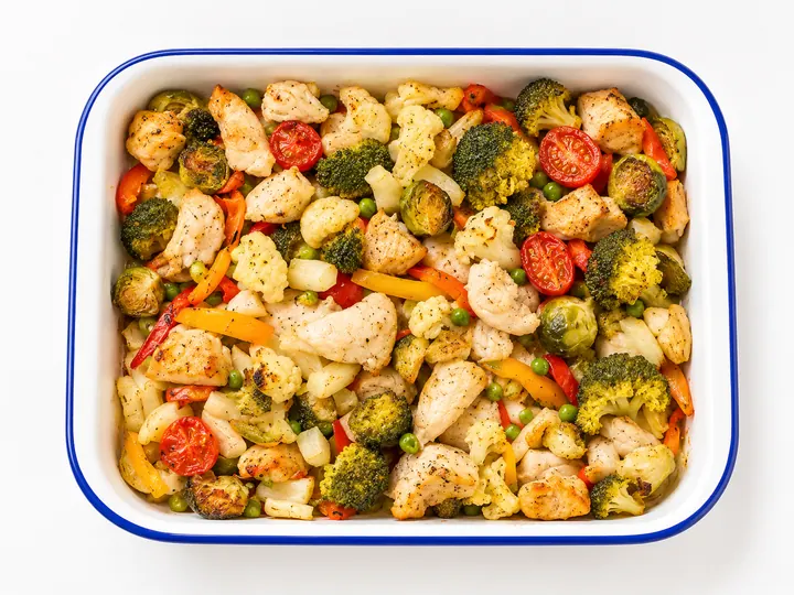 ПП курица запеченная с овощами в духовке